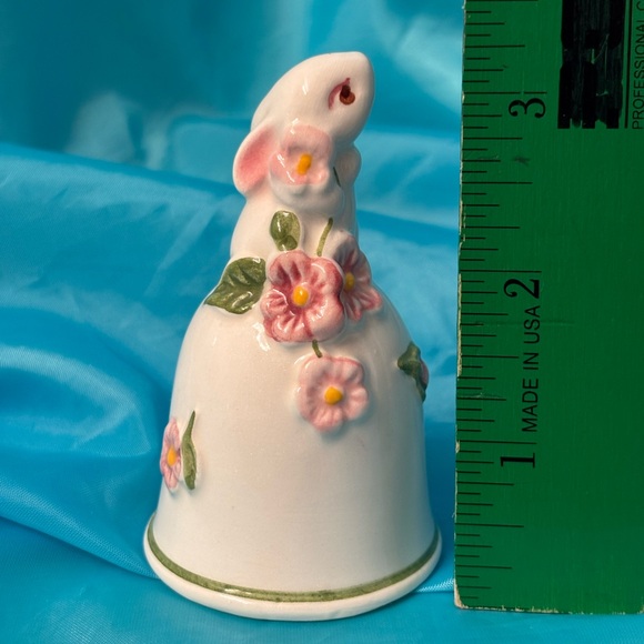Vintage Avon 1984 Floral Ceramic Bunny Bell - Picture 9 of 10